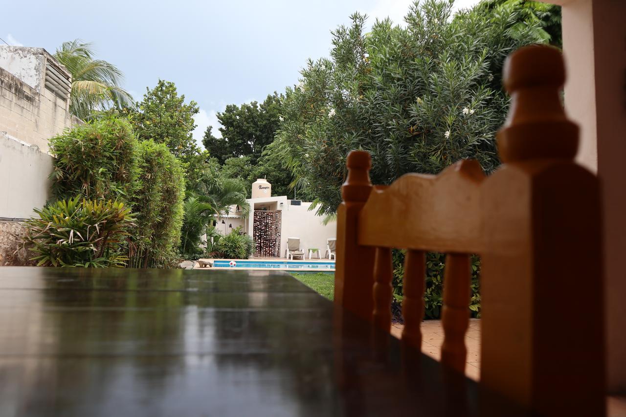 Hotel Aries Y Libra Merida Exterior photo
